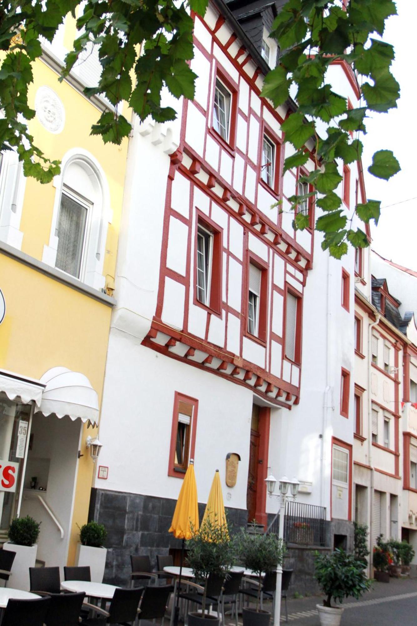 Mosel View Old Town Apartments Целль-ан-дер-Мозель Экстерьер фото