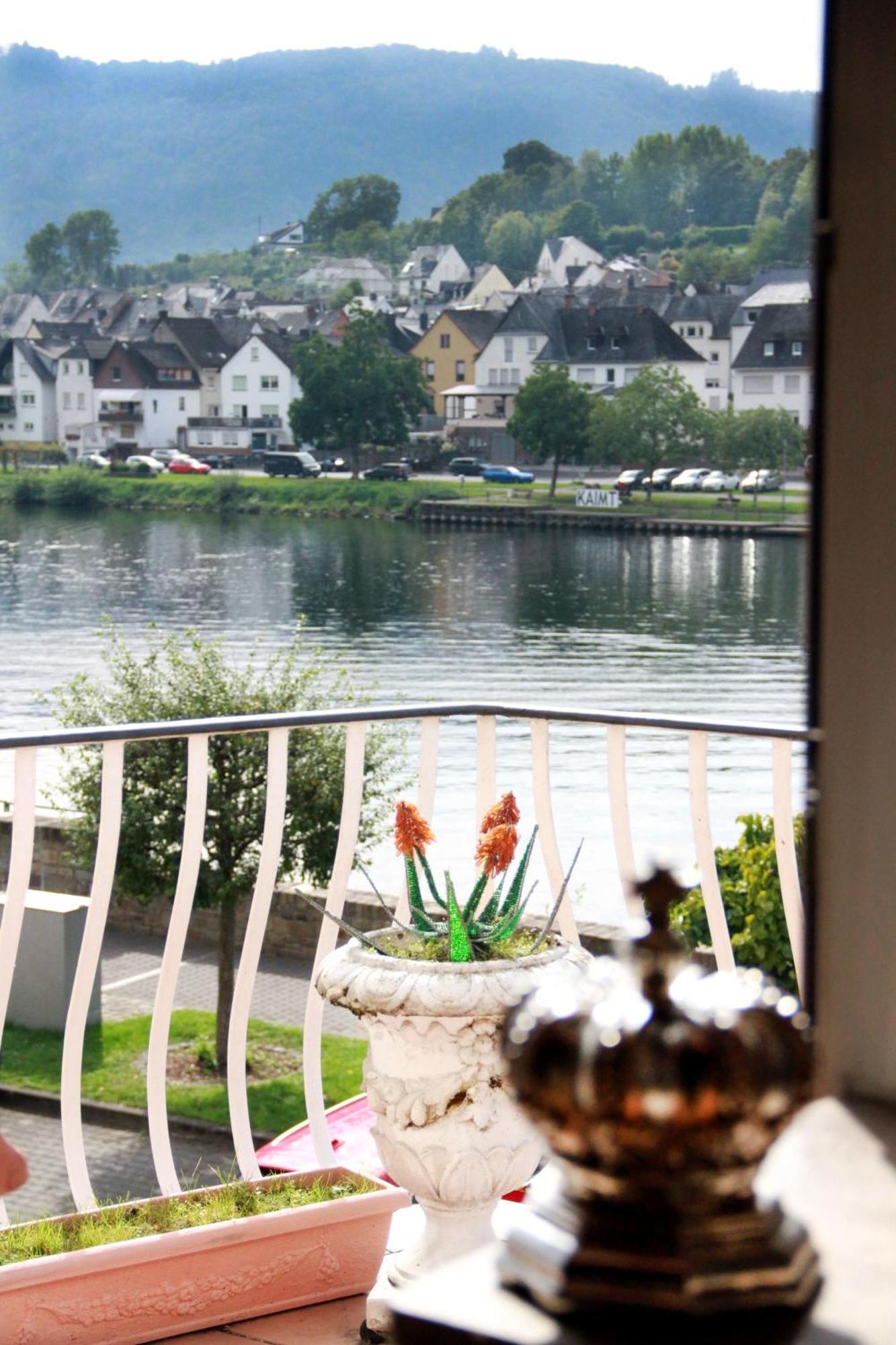 Mosel View Old Town Apartments Целль-ан-дер-Мозель Экстерьер фото