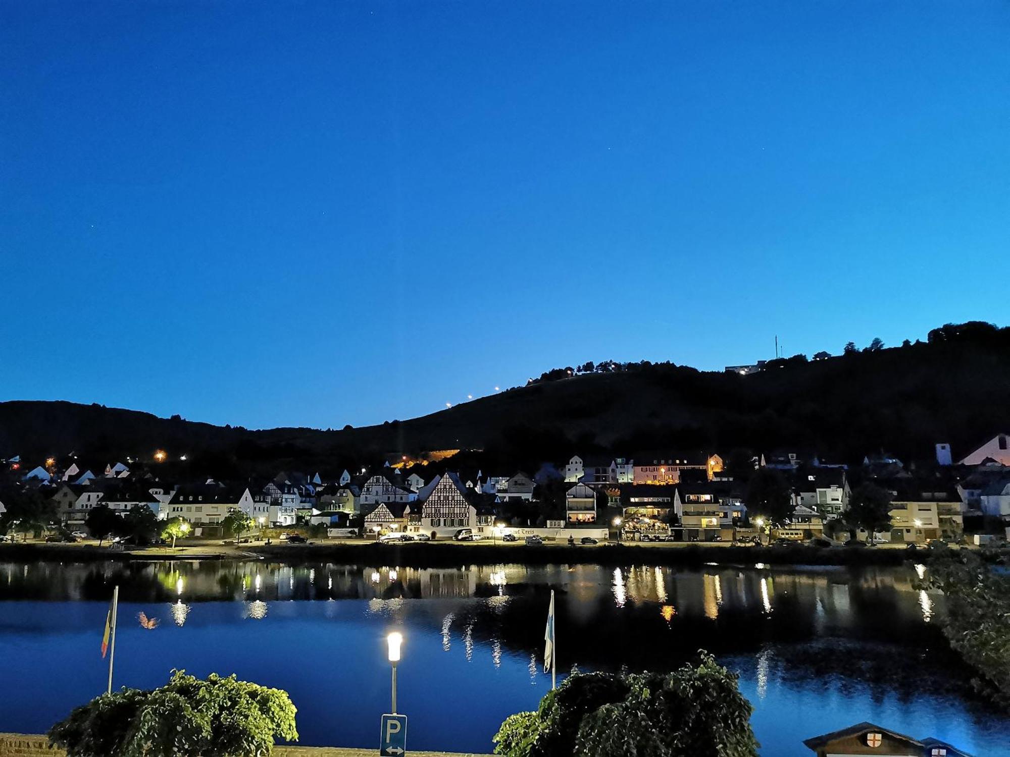 Mosel View Old Town Apartments Целль-ан-дер-Мозель Экстерьер фото